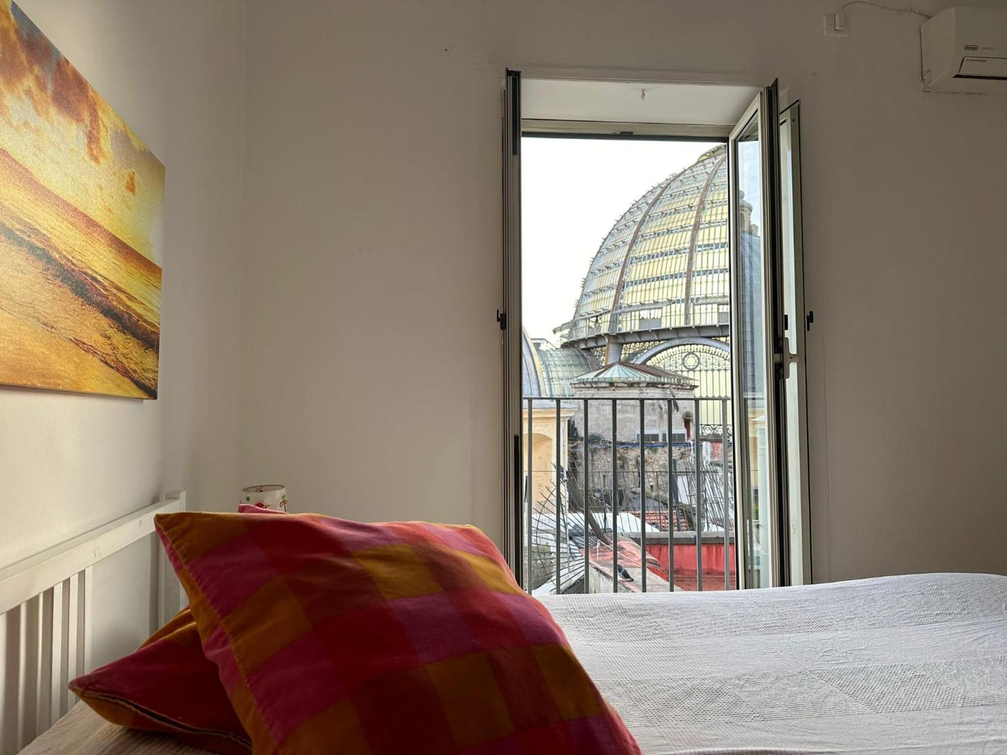 Casa Rossini Apartments Naples Luaran gambar
